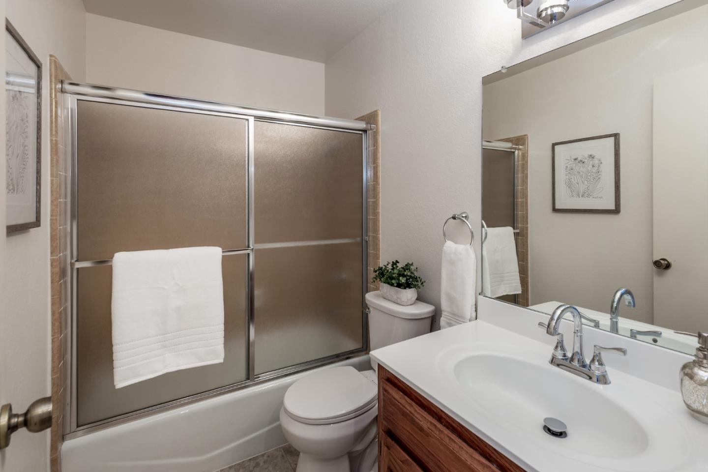 283 De Soto DR