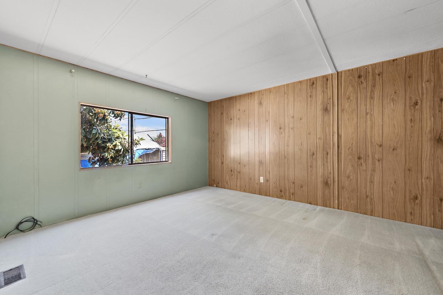 2614 Whispering Hills Circle 2614