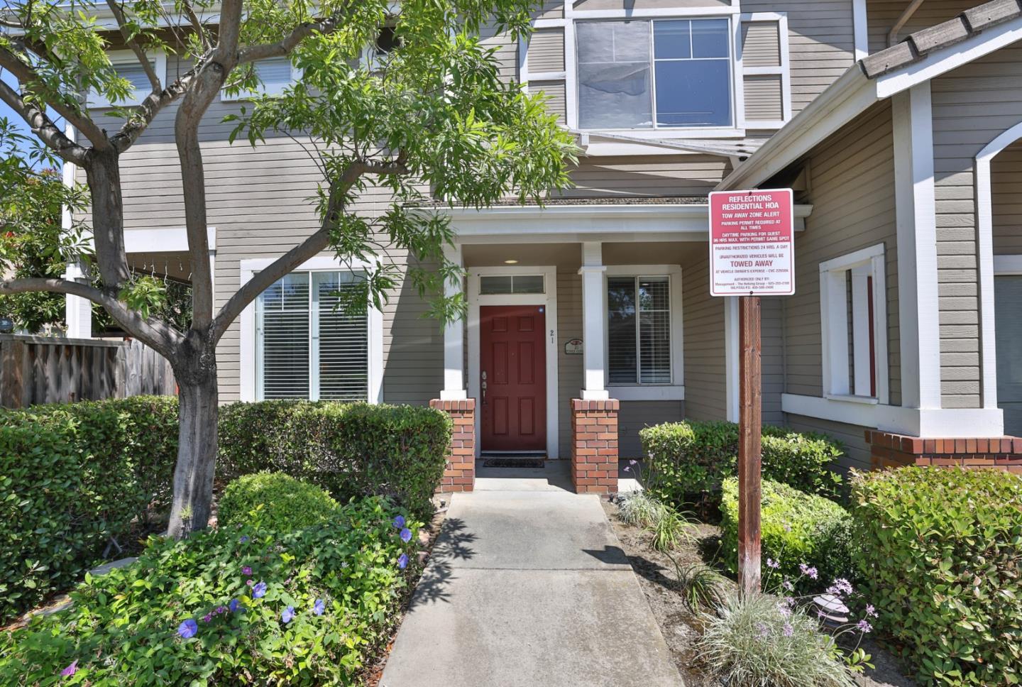 21 Pond Court