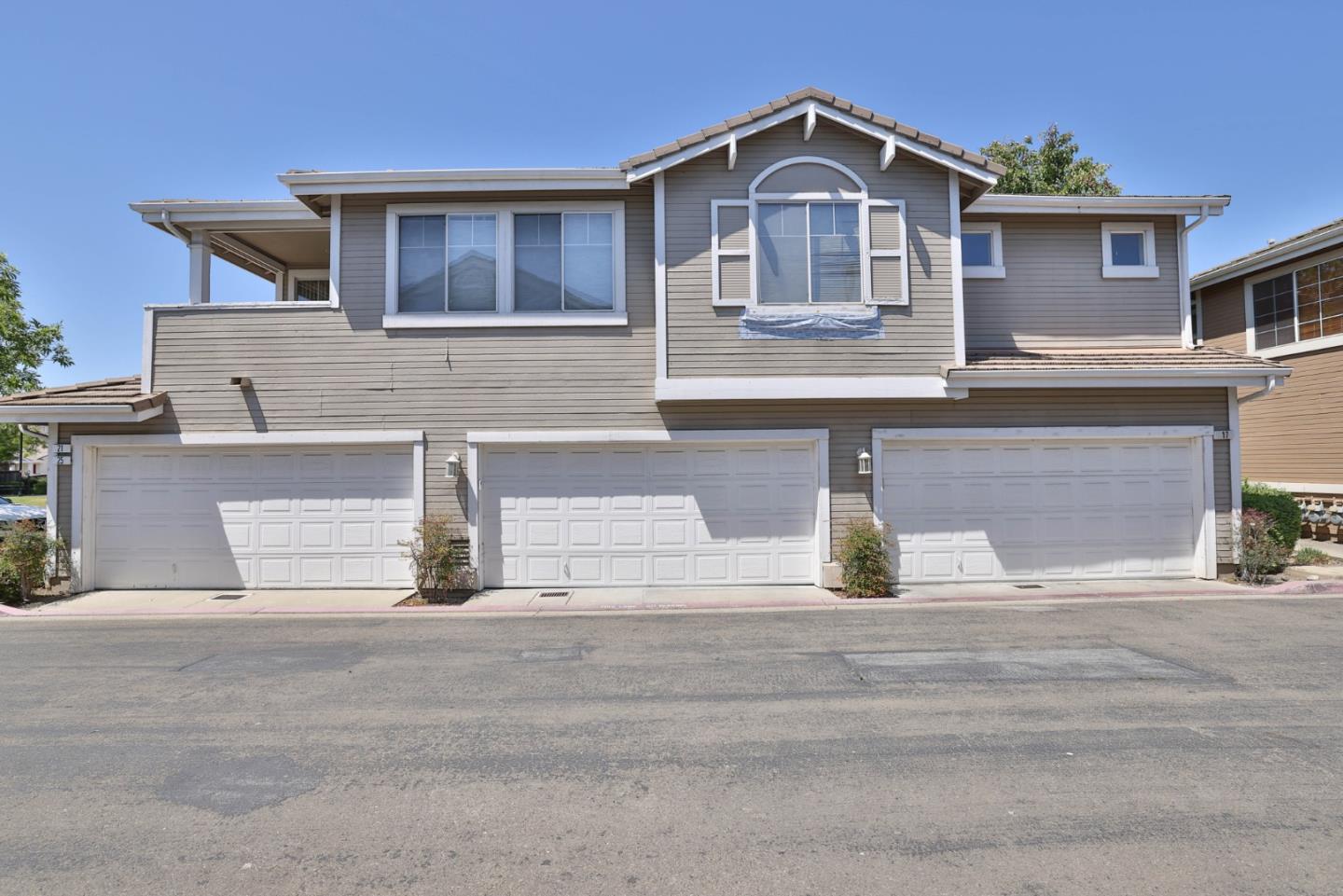 21 Pond Court