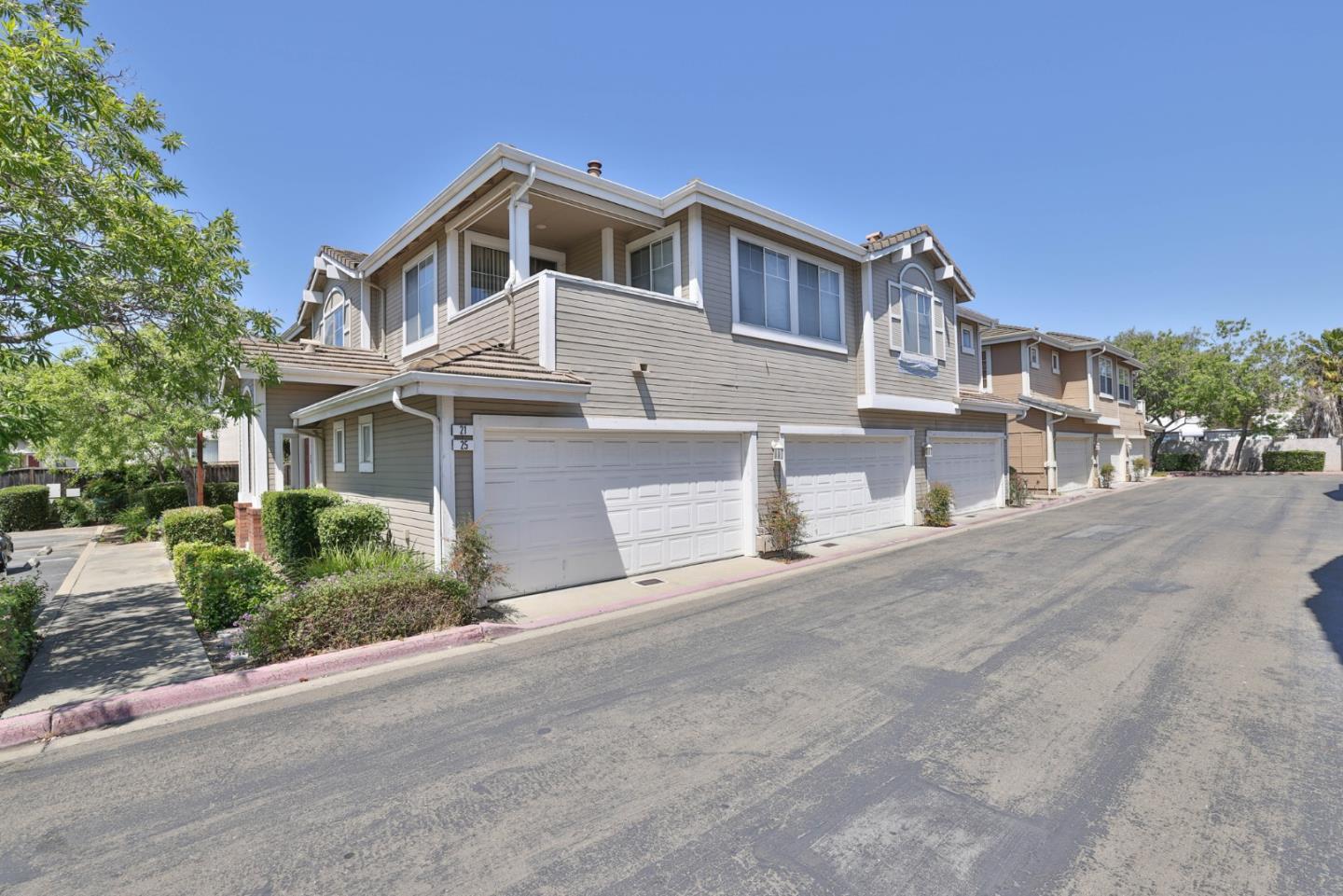 21 Pond Court