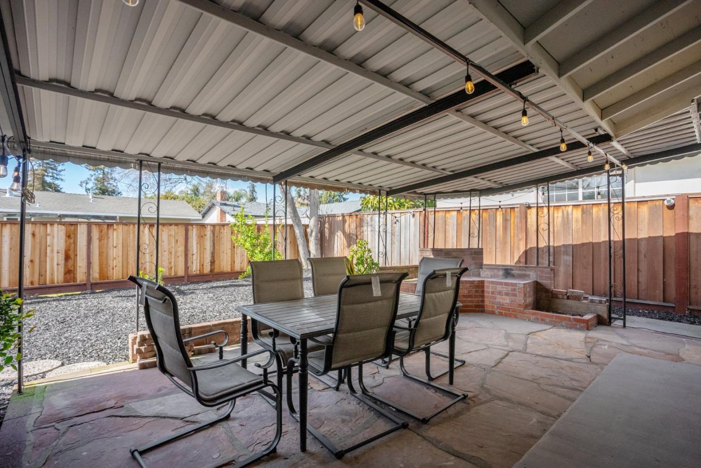 3297 Mount Wilson DR