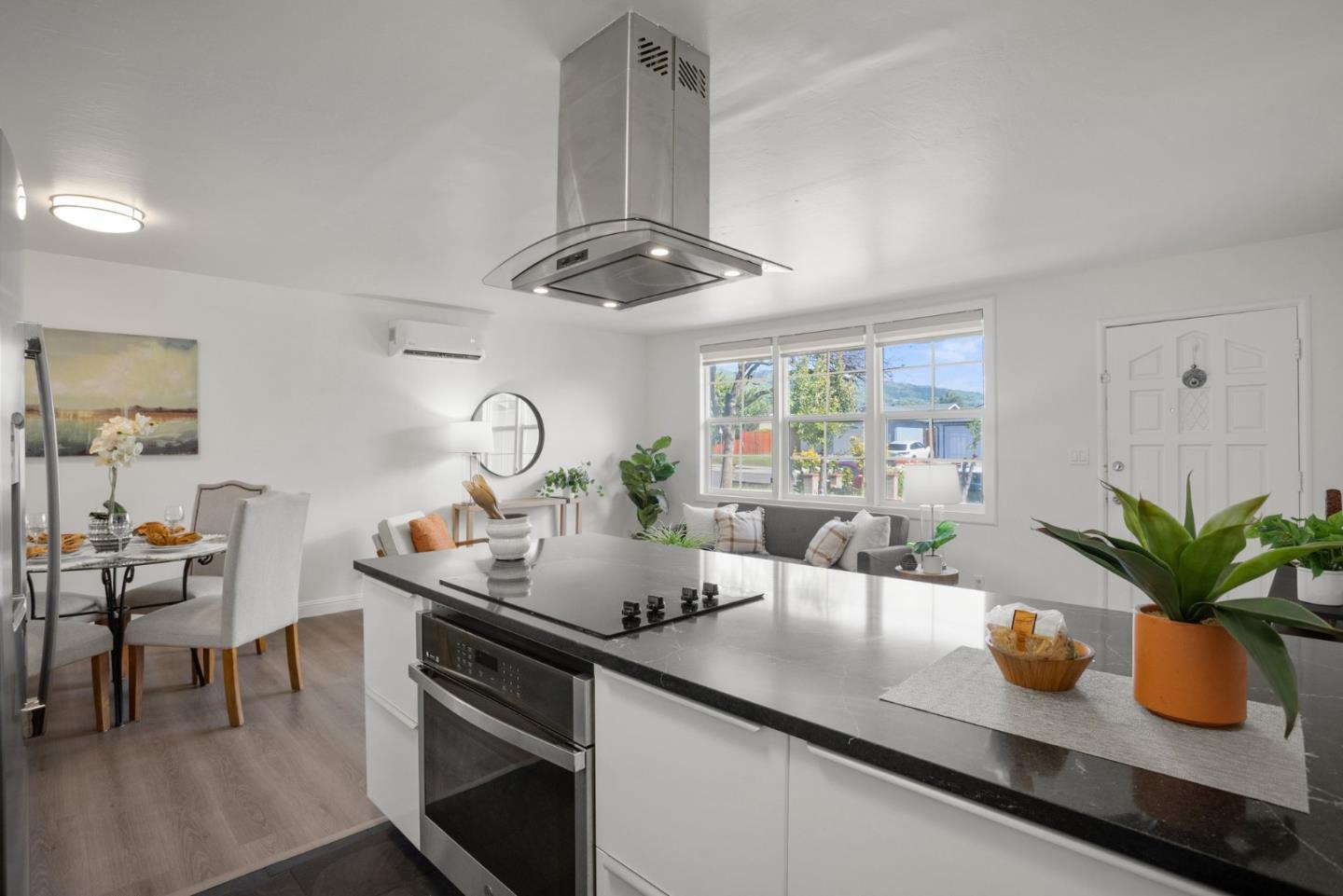 3297 Mount Wilson DR