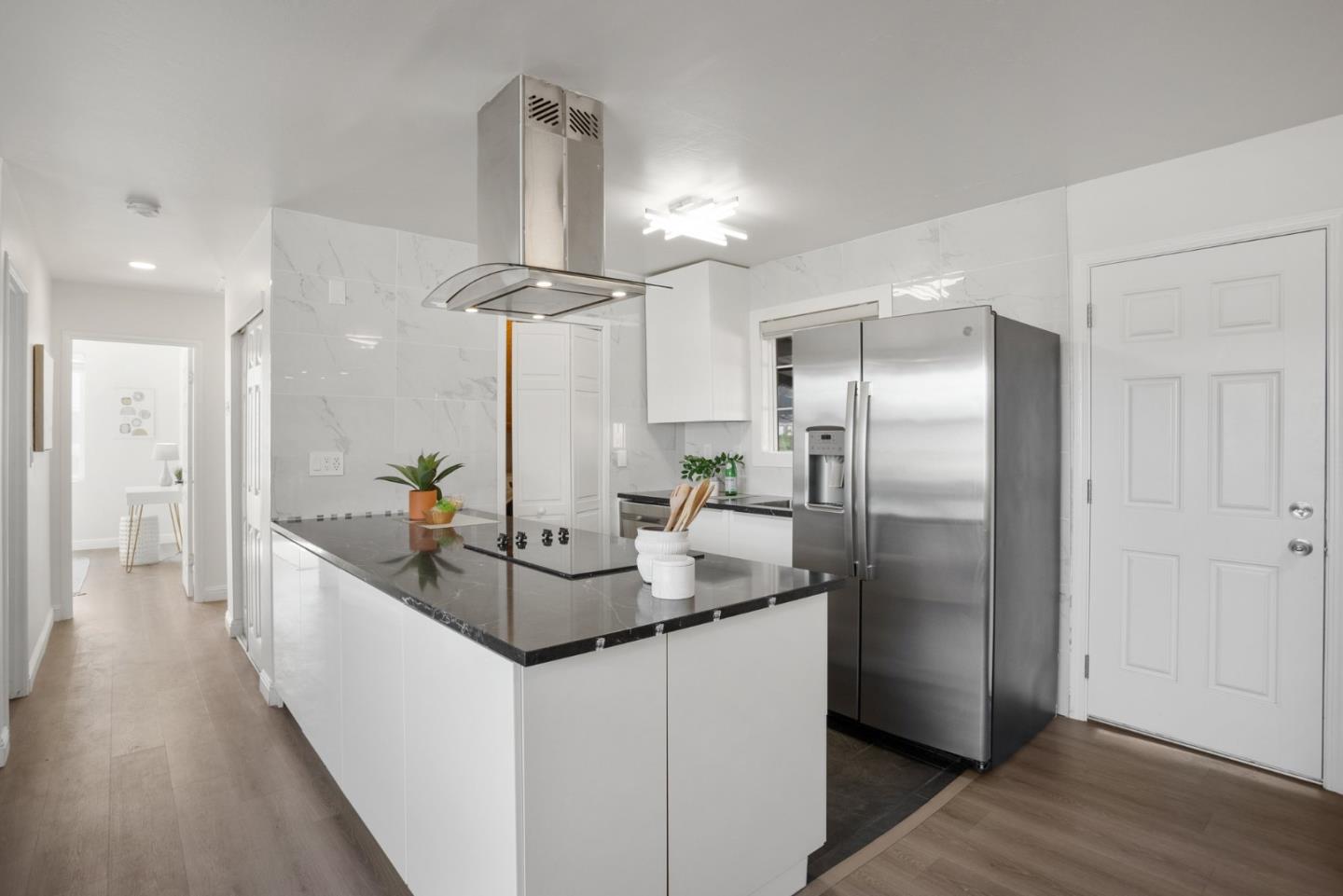 3297 Mount Wilson DR