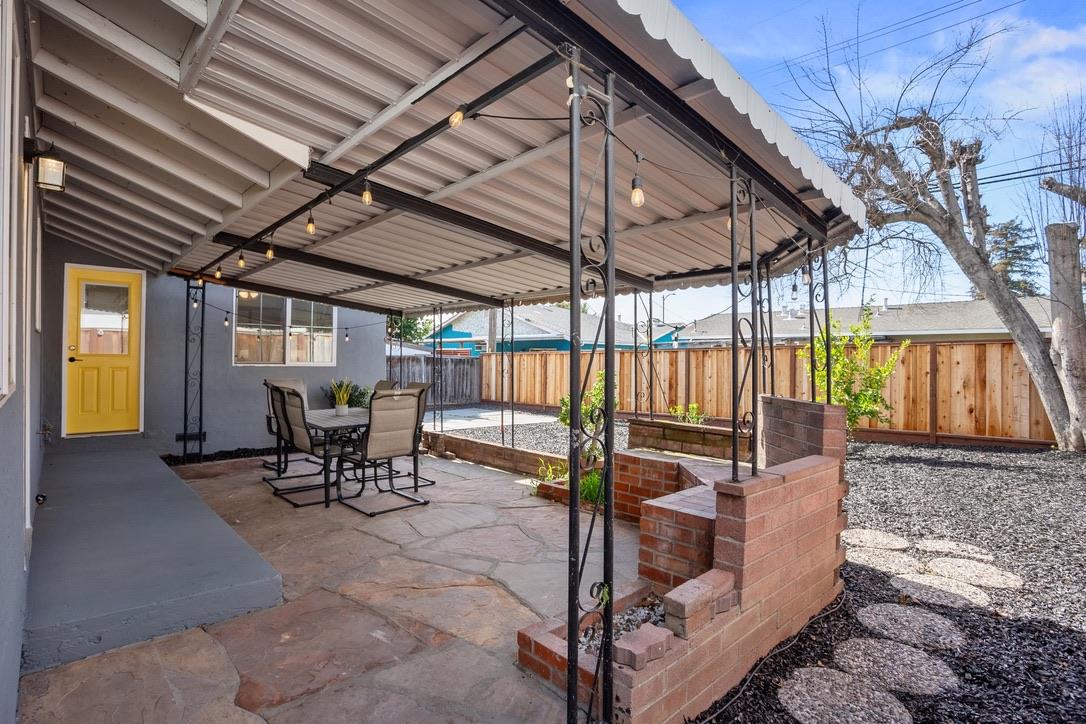 3297 Mount Wilson DR