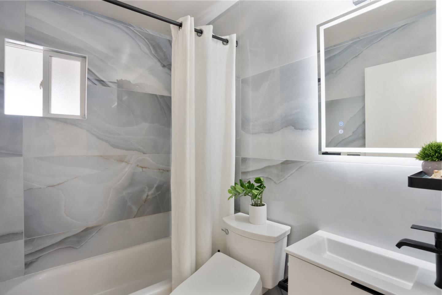 3297 Mount Wilson DR