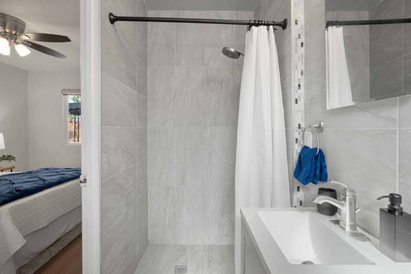 3297 Mount Wilson DR