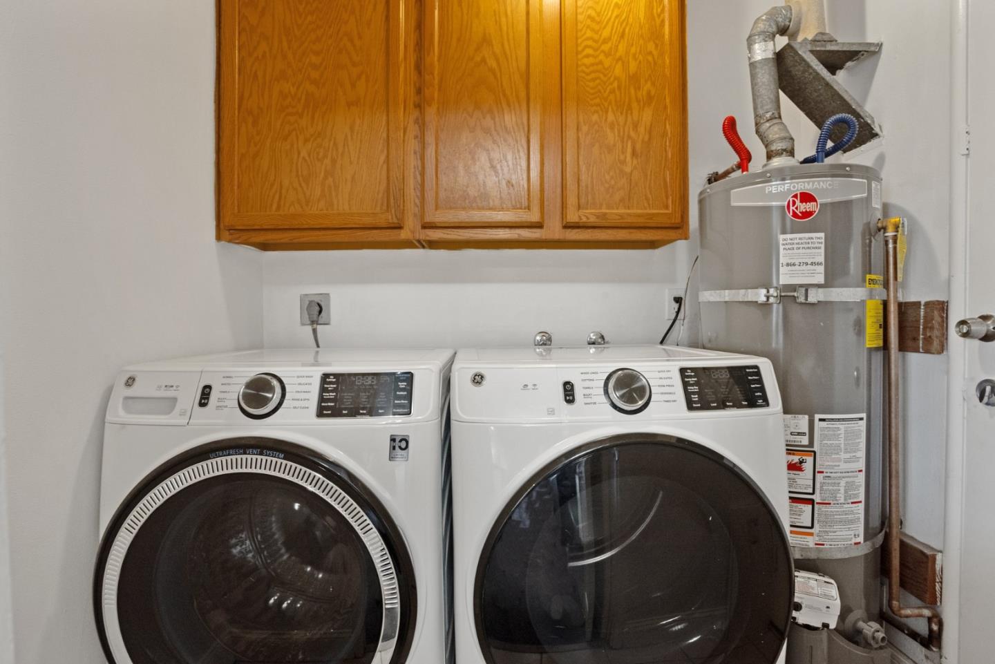 3297 Mount Wilson DR