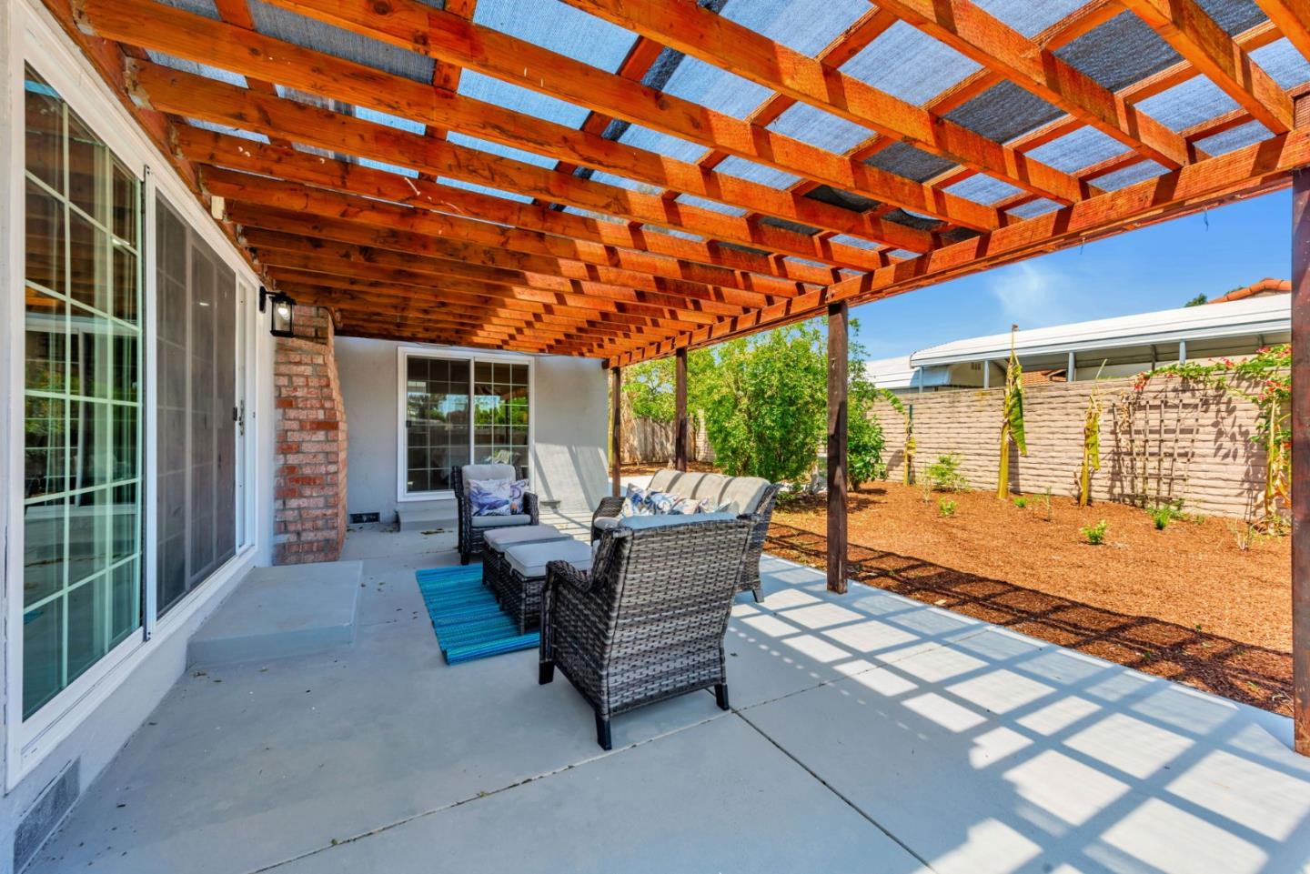 3356 Hudson PL