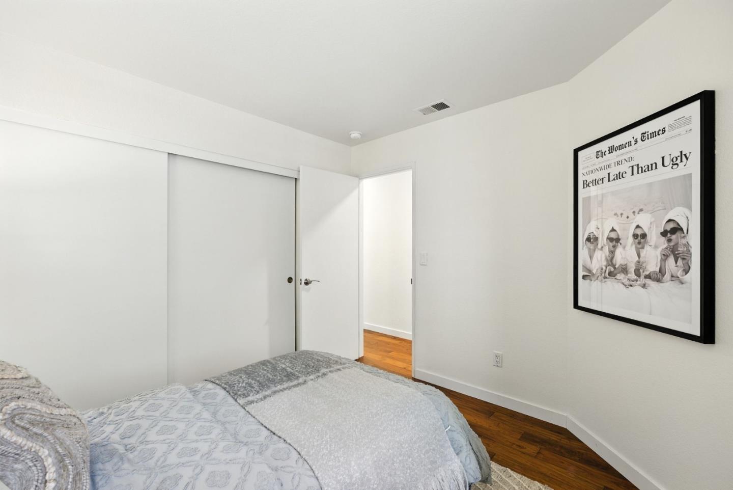 2074 Foxhall Loop