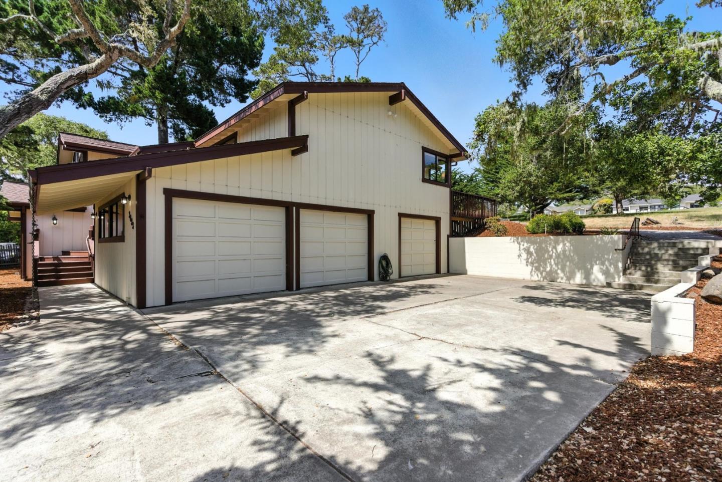 3033 Stevenson Drive