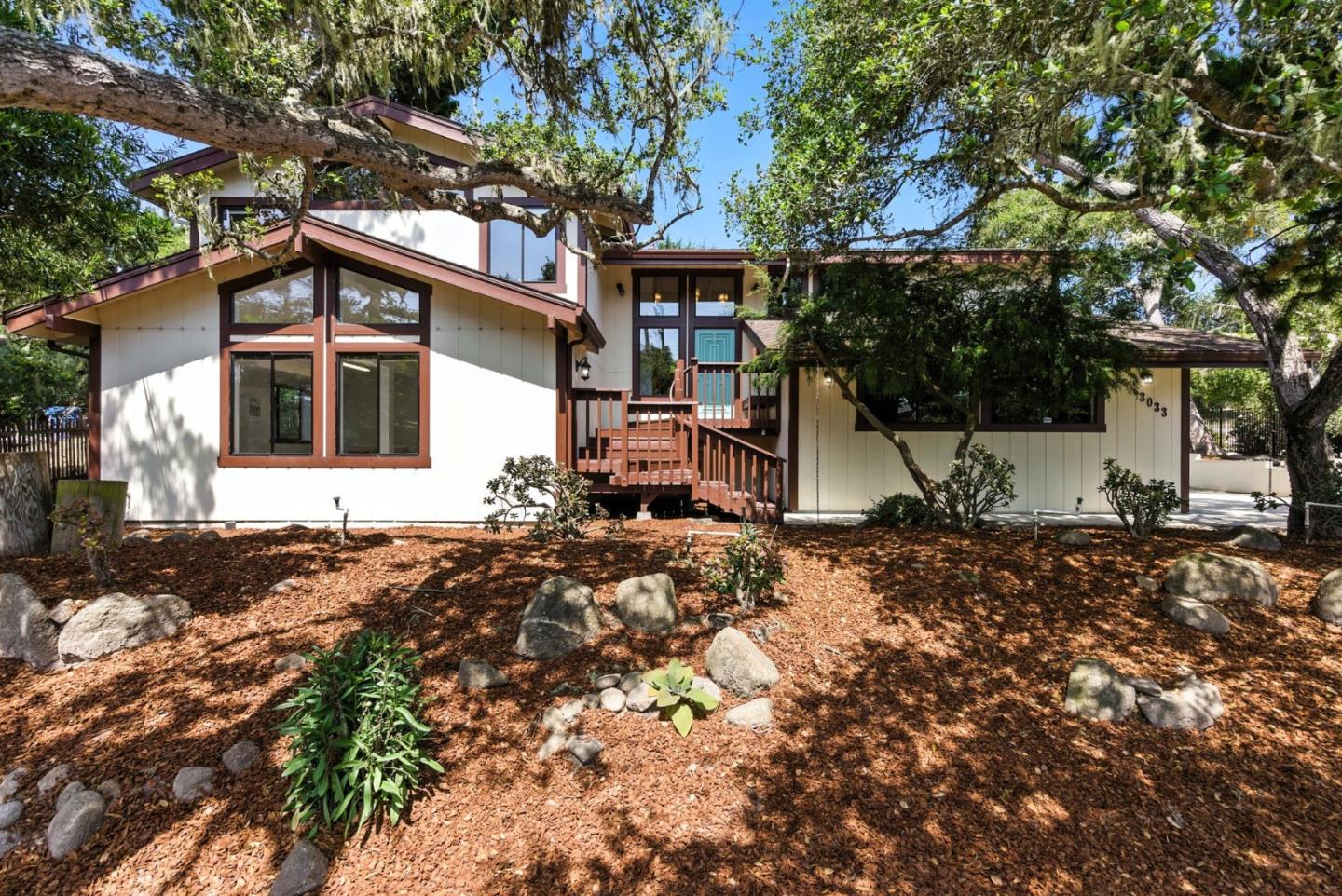 3033 Stevenson Drive