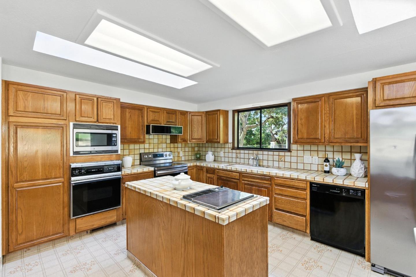 3033 Stevenson Drive