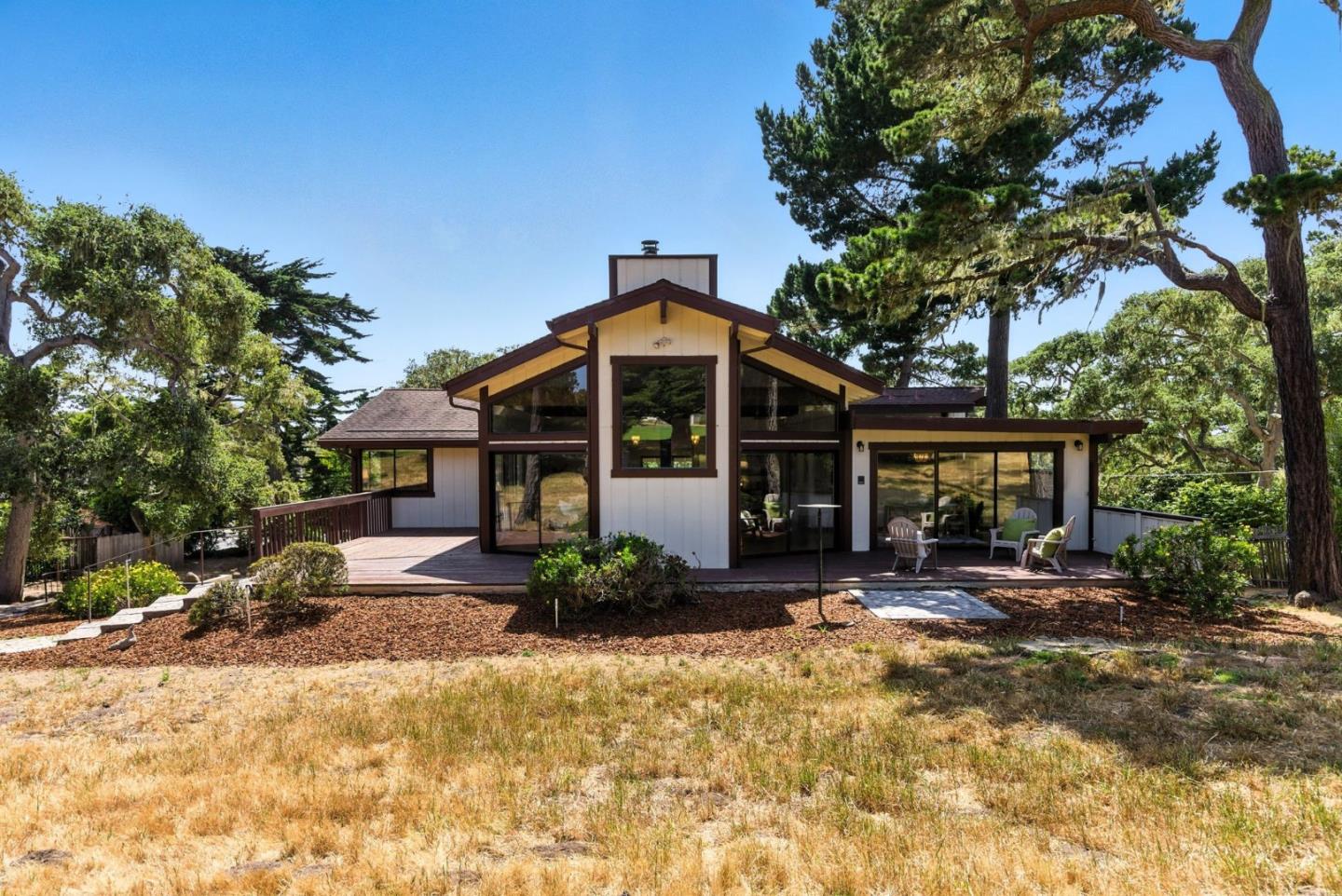 3033 Stevenson Drive