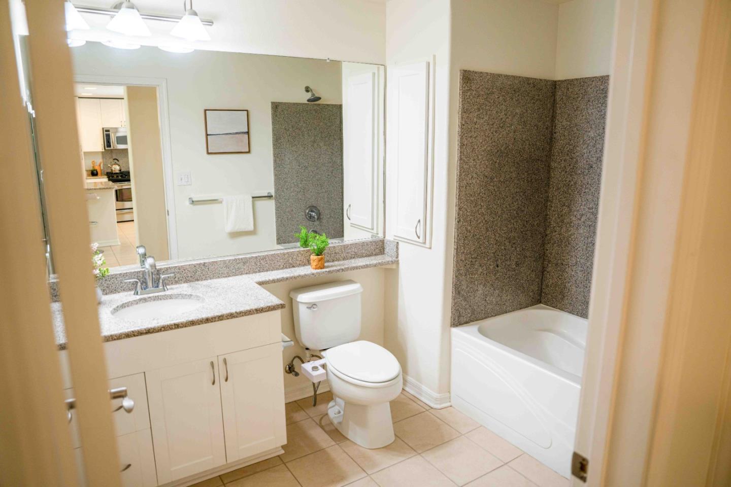 3901 Lick Mill Boulevard 305
