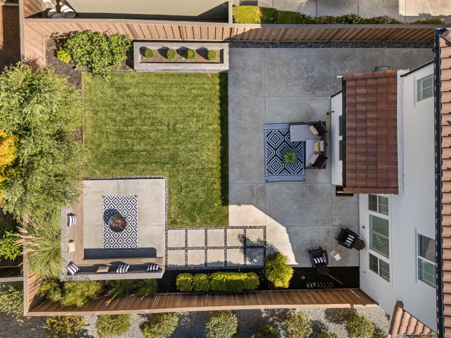 17920 Stoney Creek Way