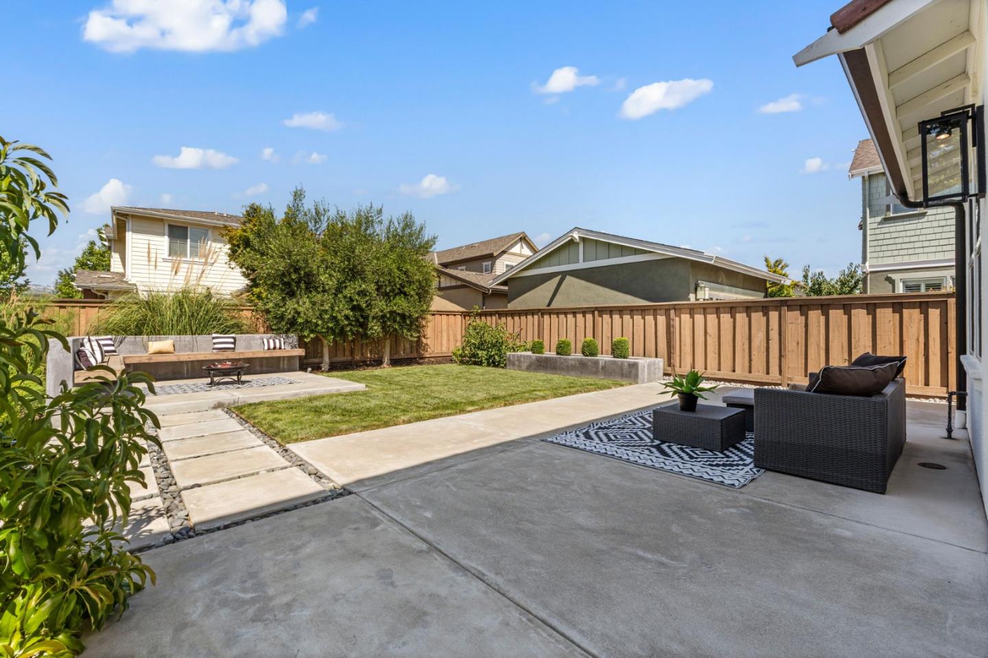 17920 Stoney Creek Way