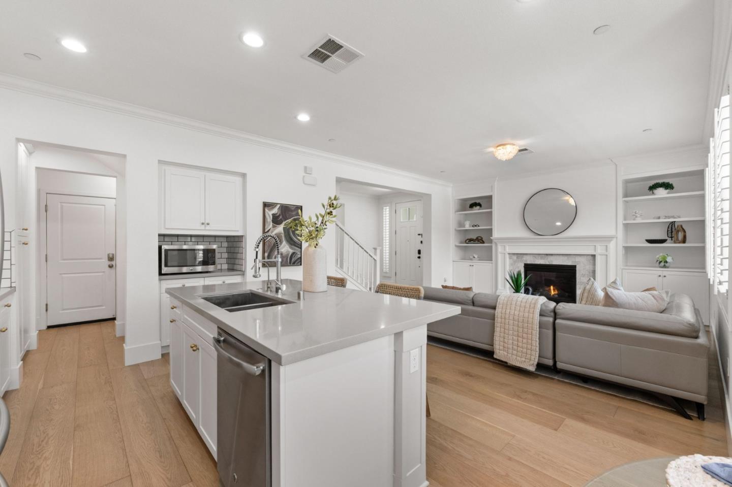 17920 Stoney Creek Way