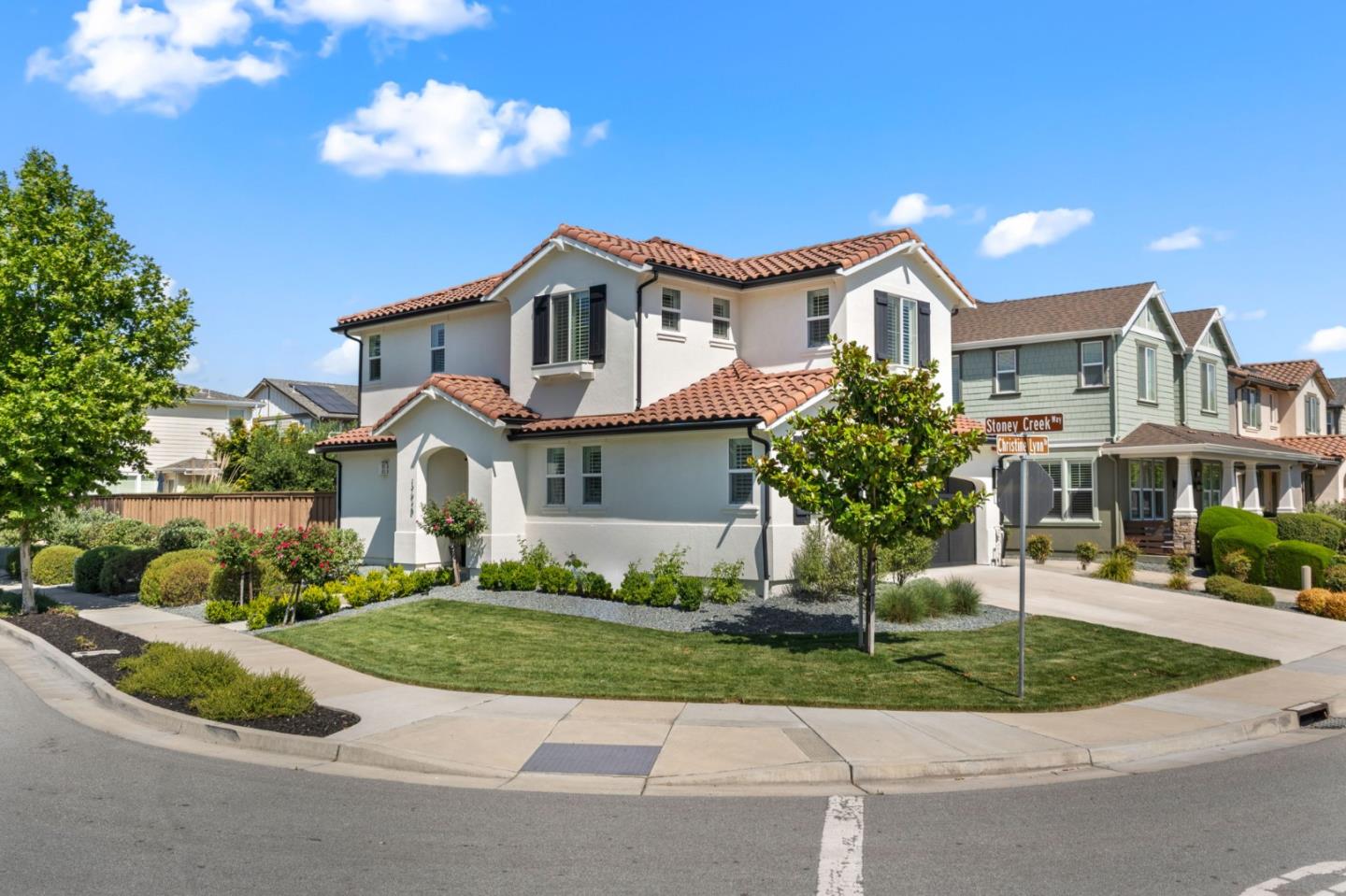 17920 Stoney Creek Way