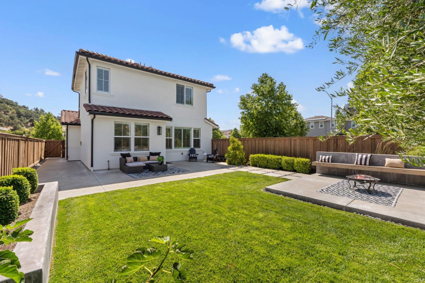 17920 Stoney Creek Way