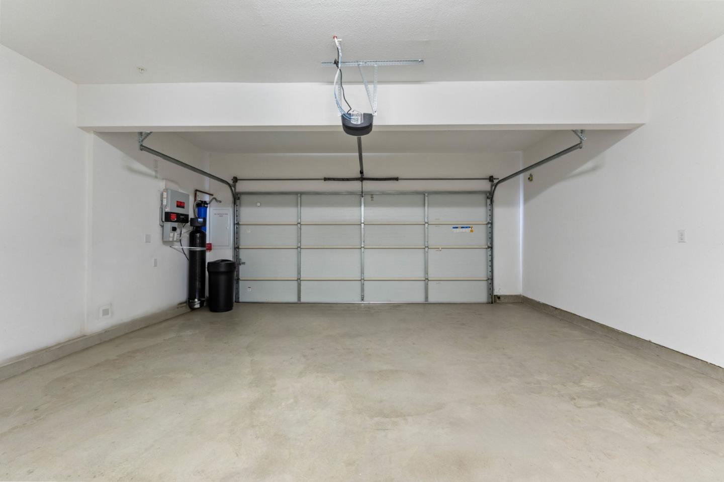 17920 Stoney Creek Way