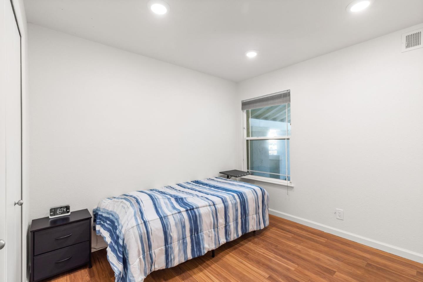 377 Avenida Arboles