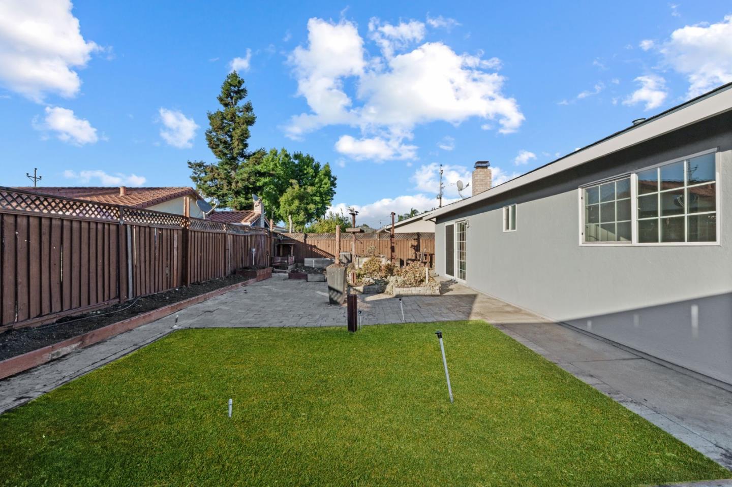 861 Mulcaster Court