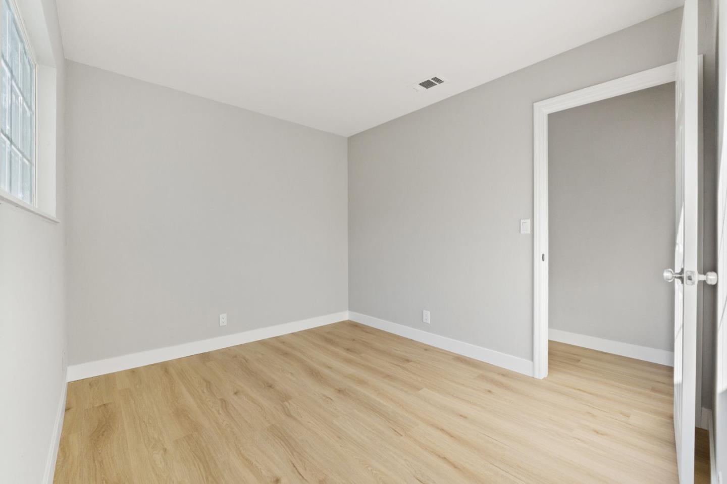 861 Mulcaster Court