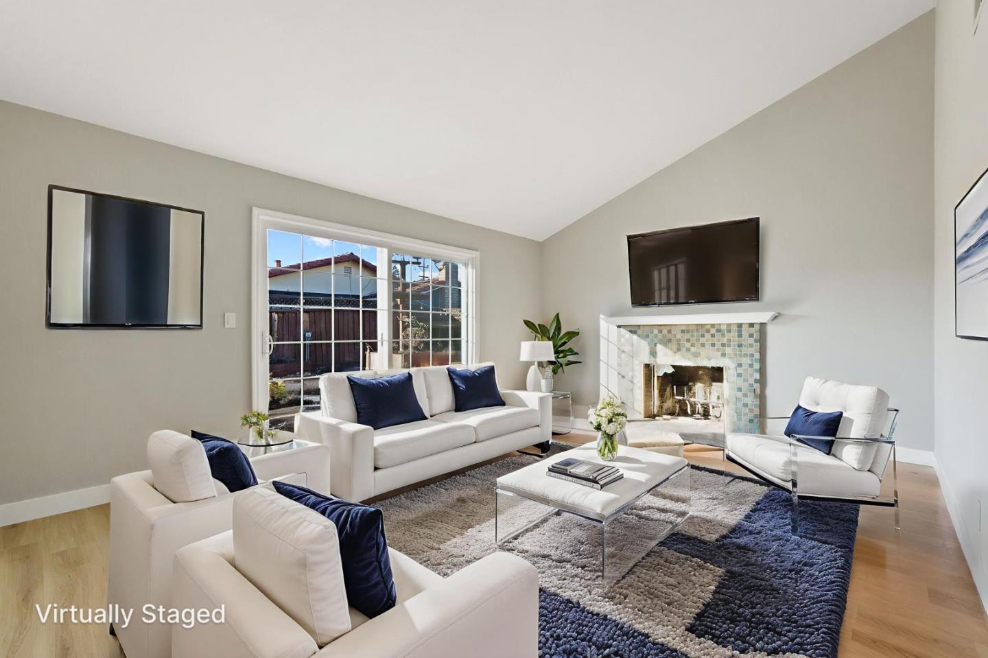 861 Mulcaster Court