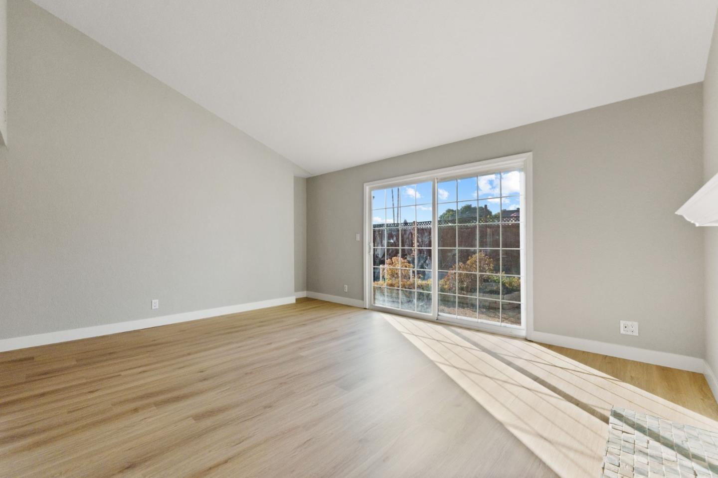 861 Mulcaster Court