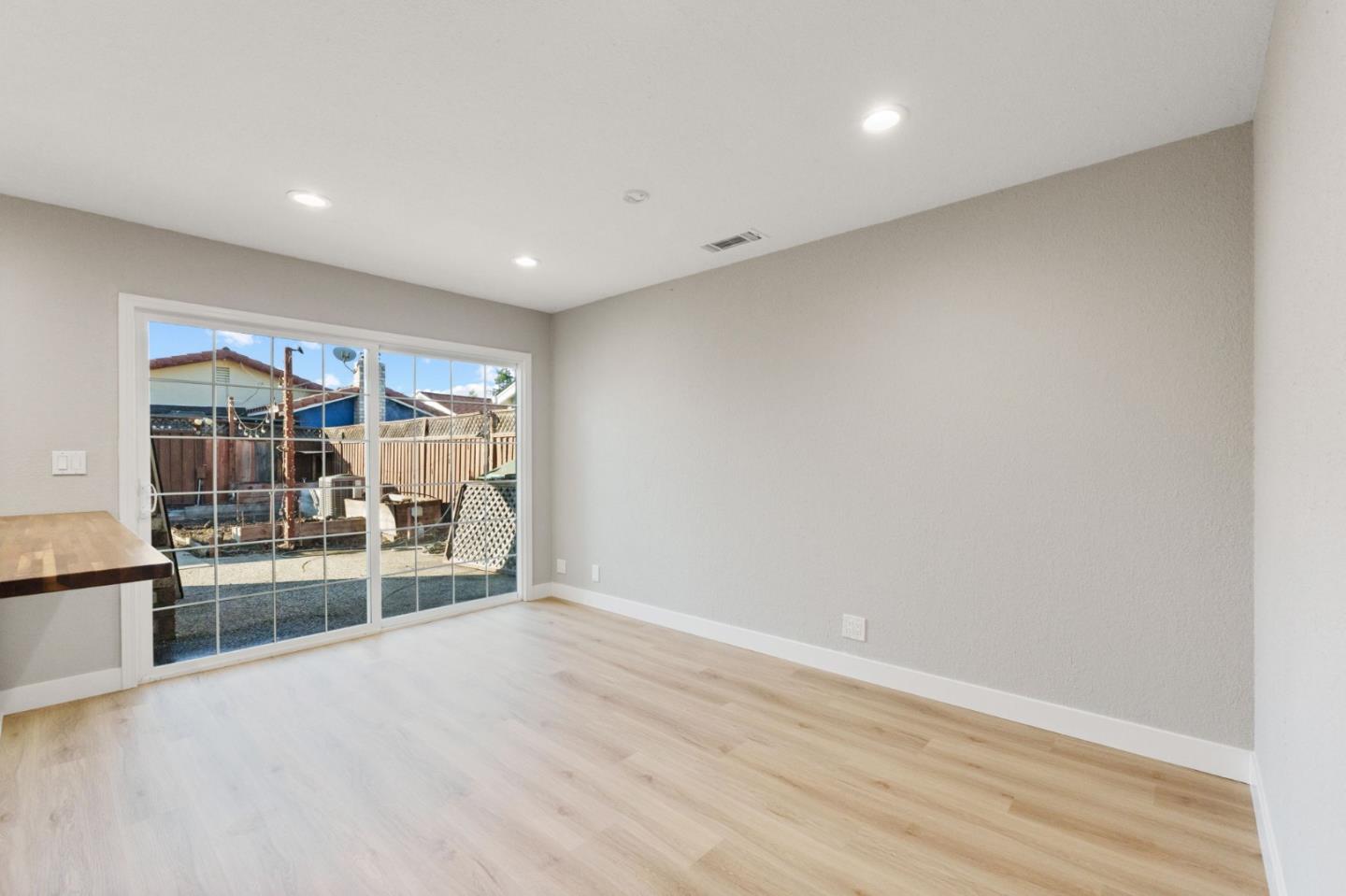 861 Mulcaster Court