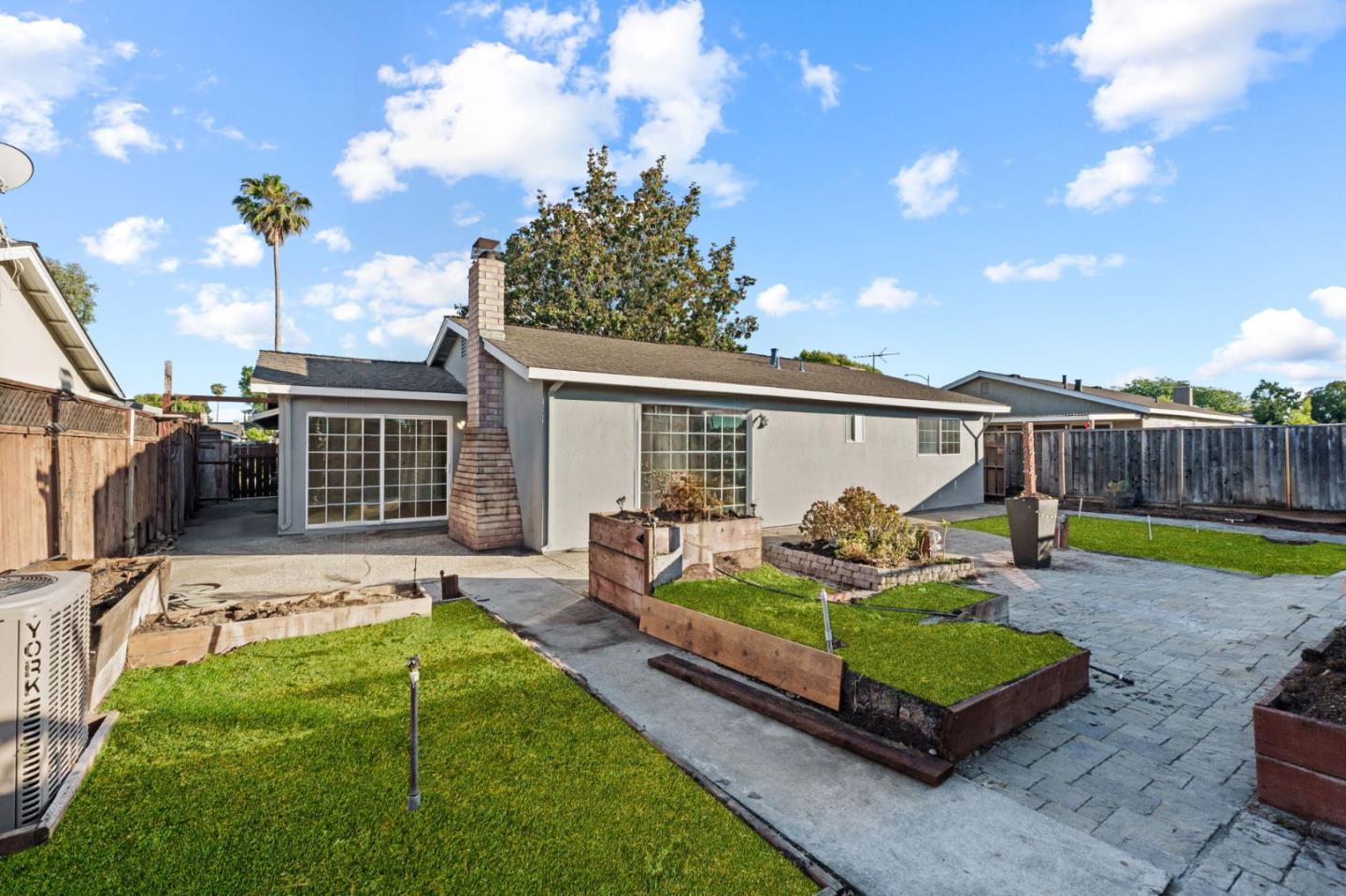 861 Mulcaster Court