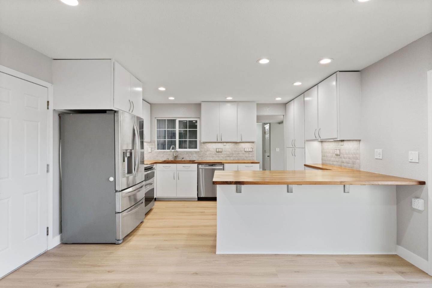 861 Mulcaster Court