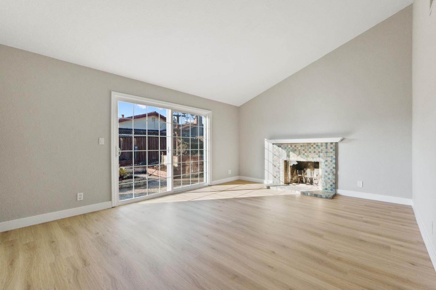 861 Mulcaster Court