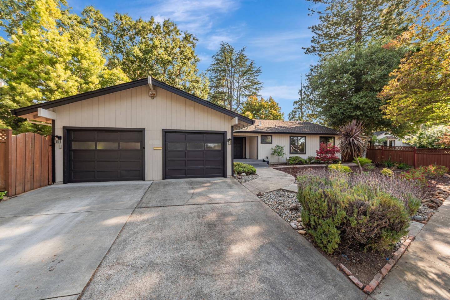 16904 Spencer Avenue