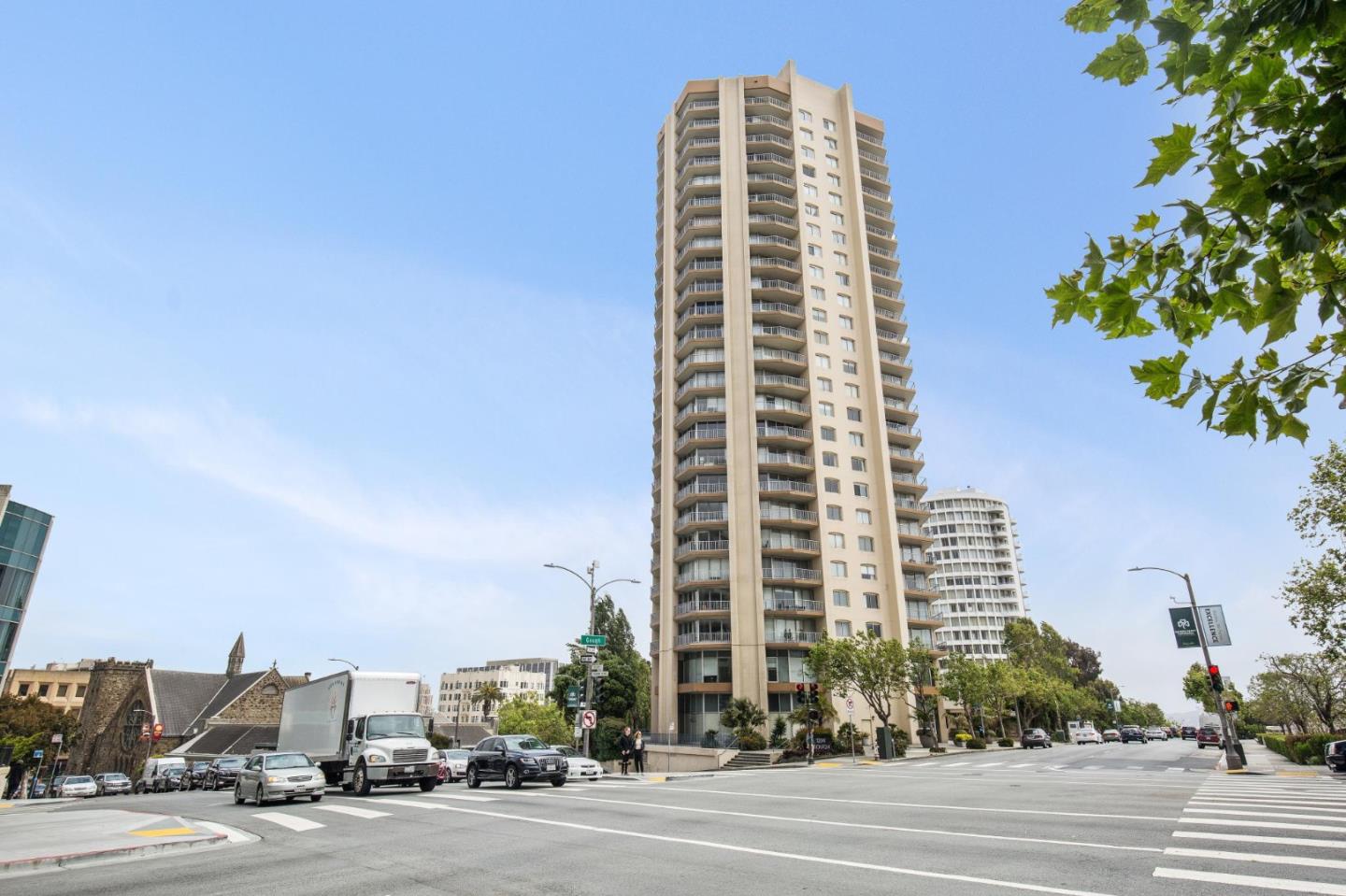 1200 Gough Street 10B