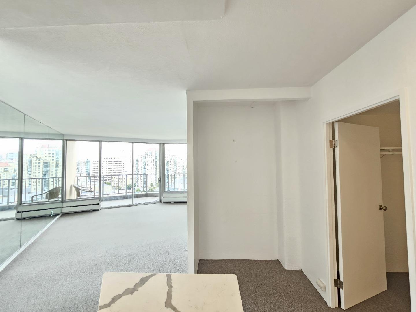 1200 Gough Street 10B