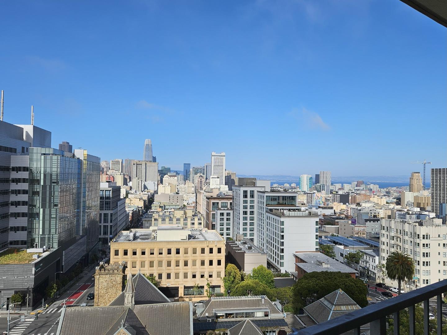 1200 Gough Street 10B