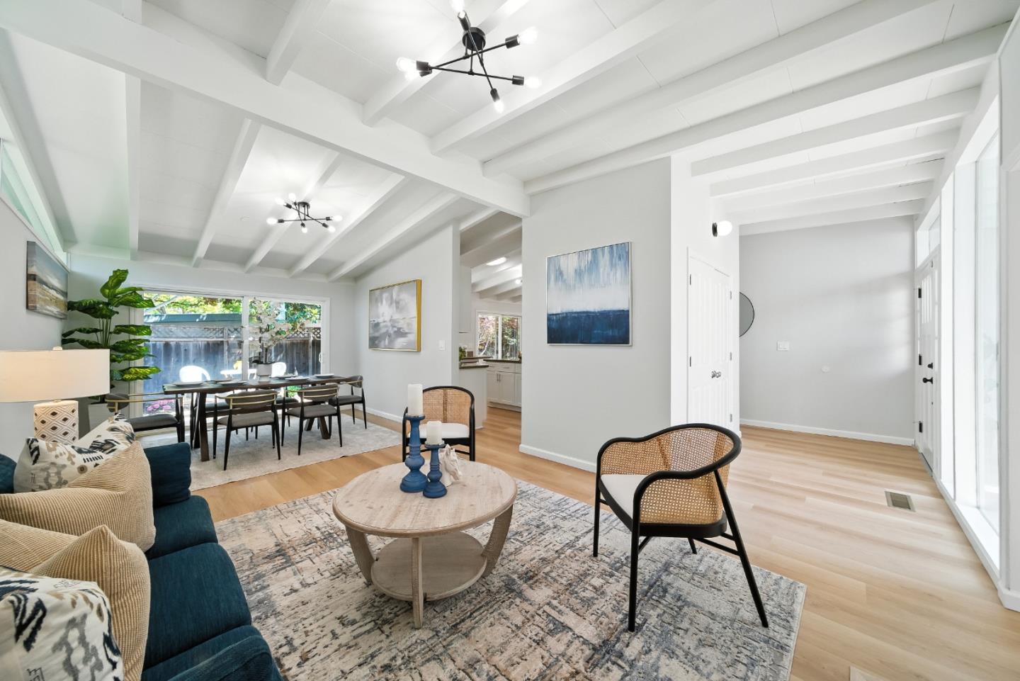 821 East Meadow Drive