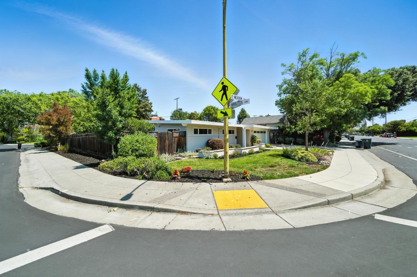 821 East Meadow Drive