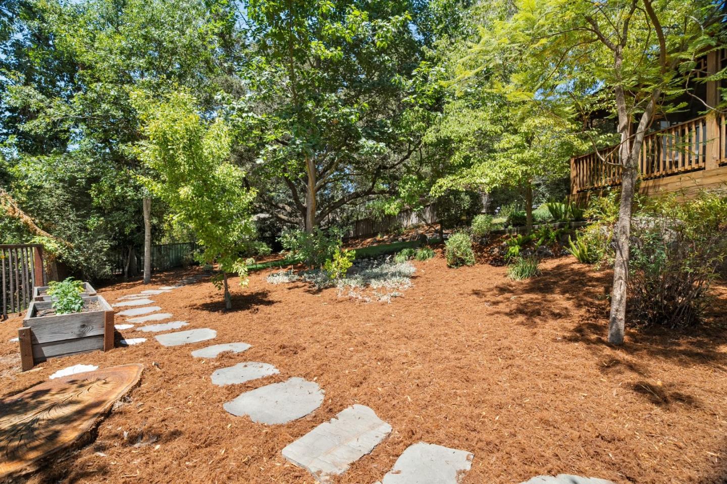109 Johnson Hollow
