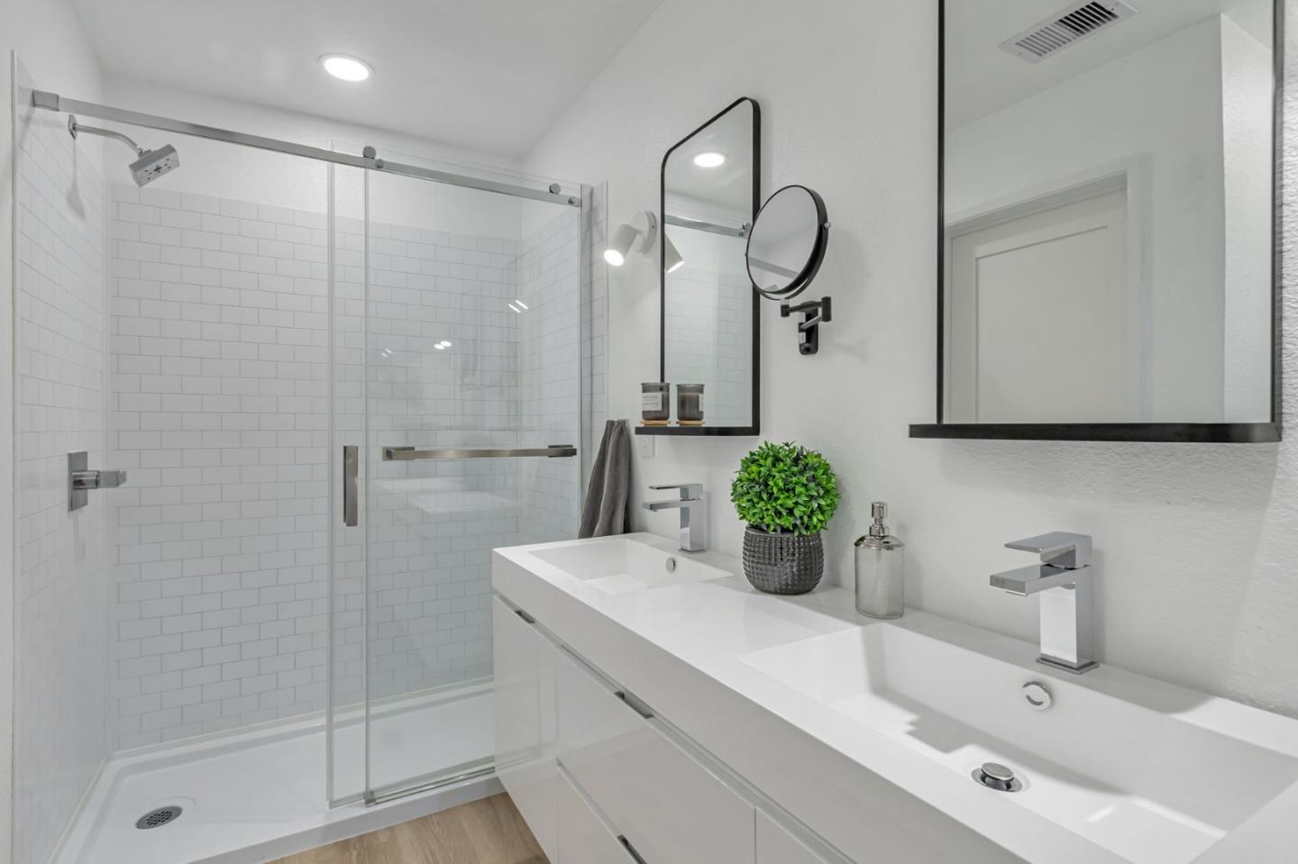 1400 Bowe Avenue 1105