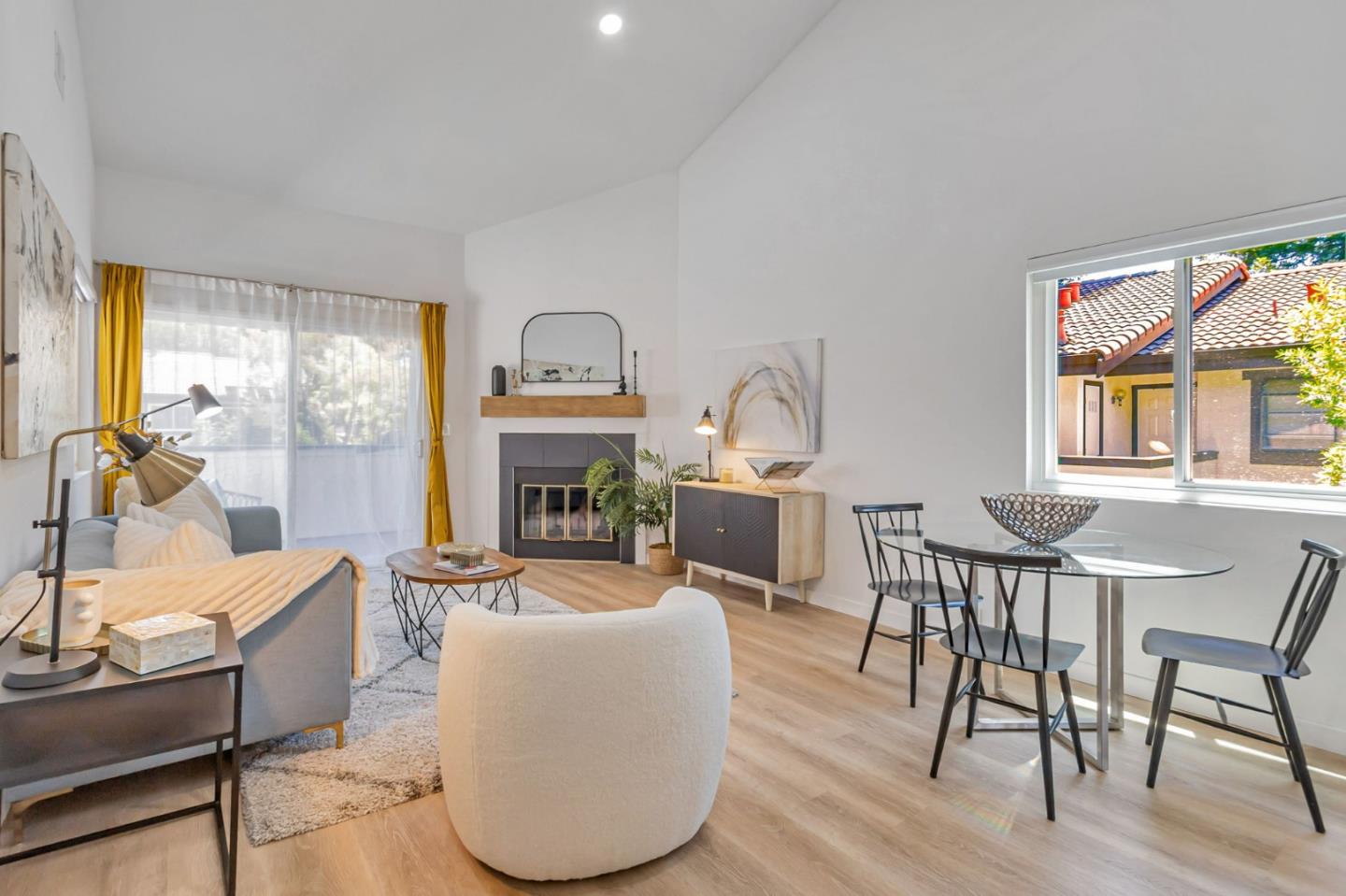 1400 Bowe Avenue 1105