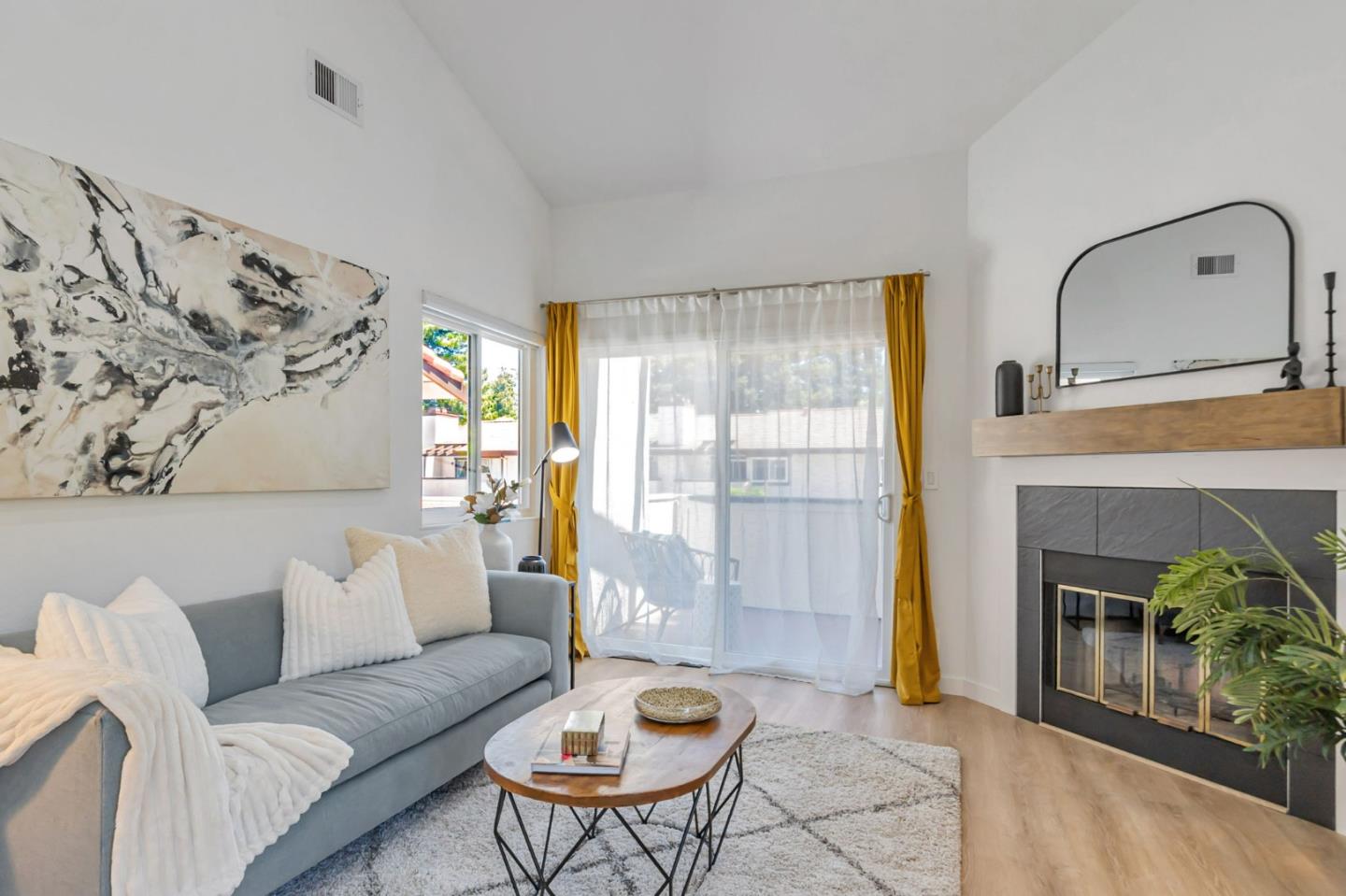 1400 Bowe Avenue 1105