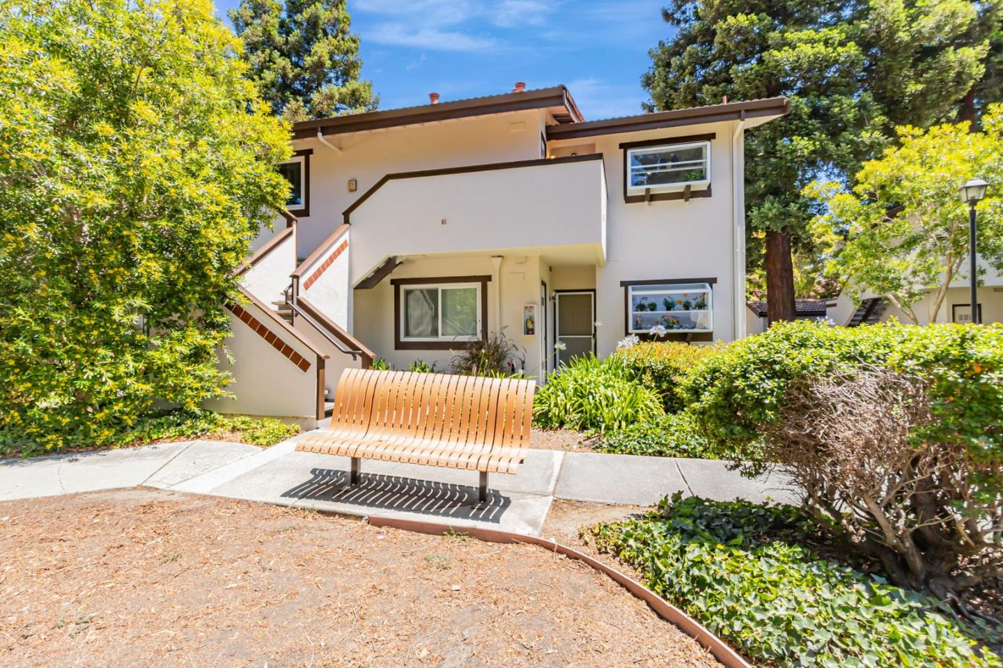 1400 Bowe Avenue 1105