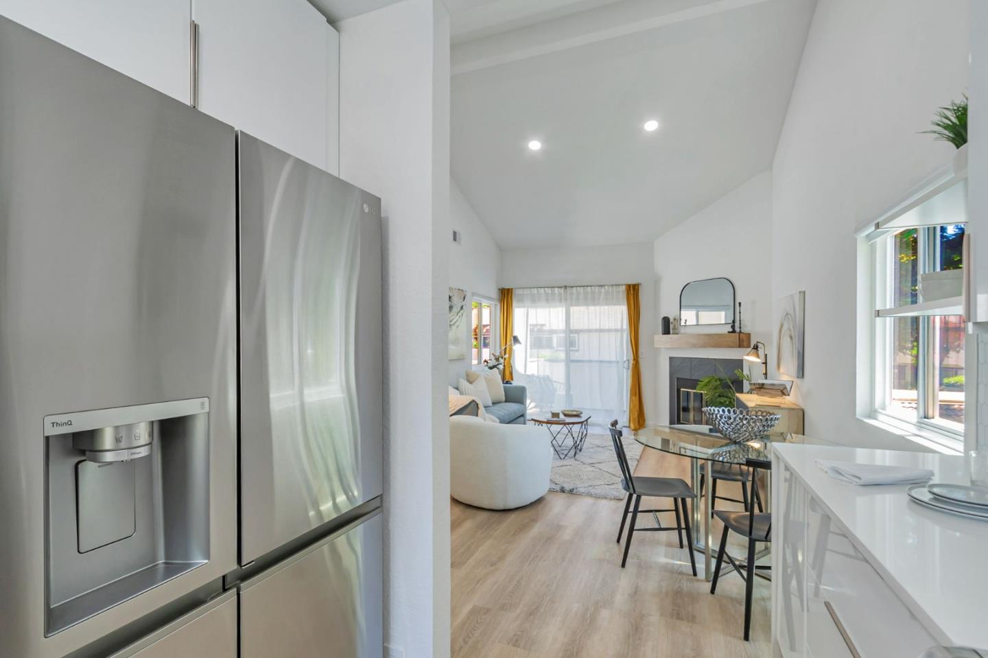 1400 Bowe Avenue 1105