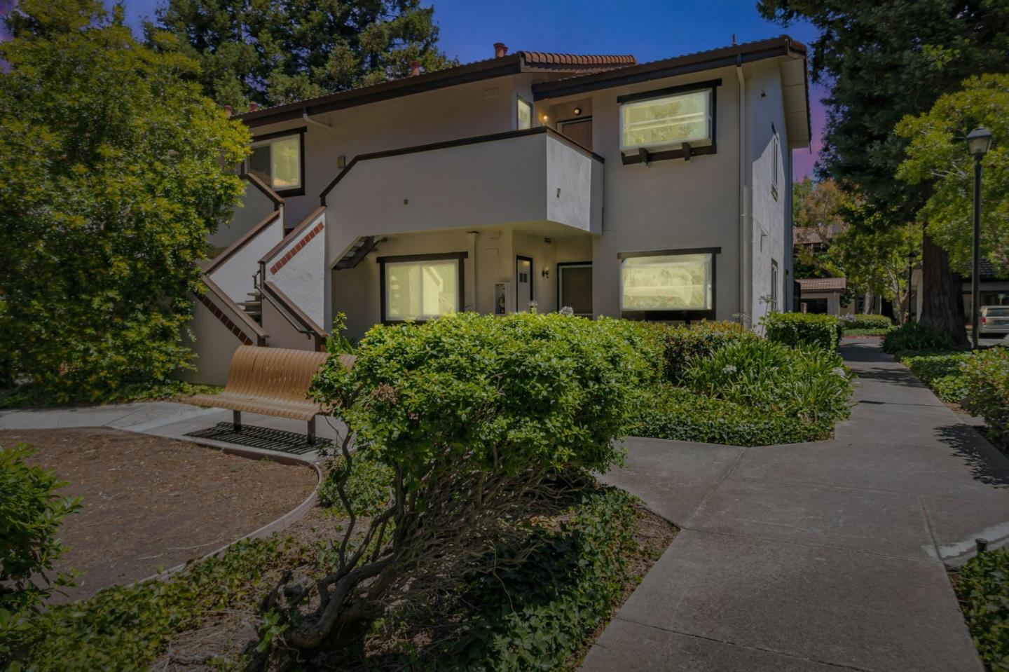 1400 Bowe Avenue 1105