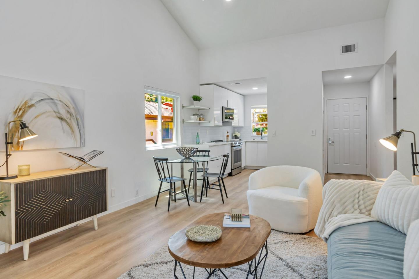 1400 Bowe Avenue 1105