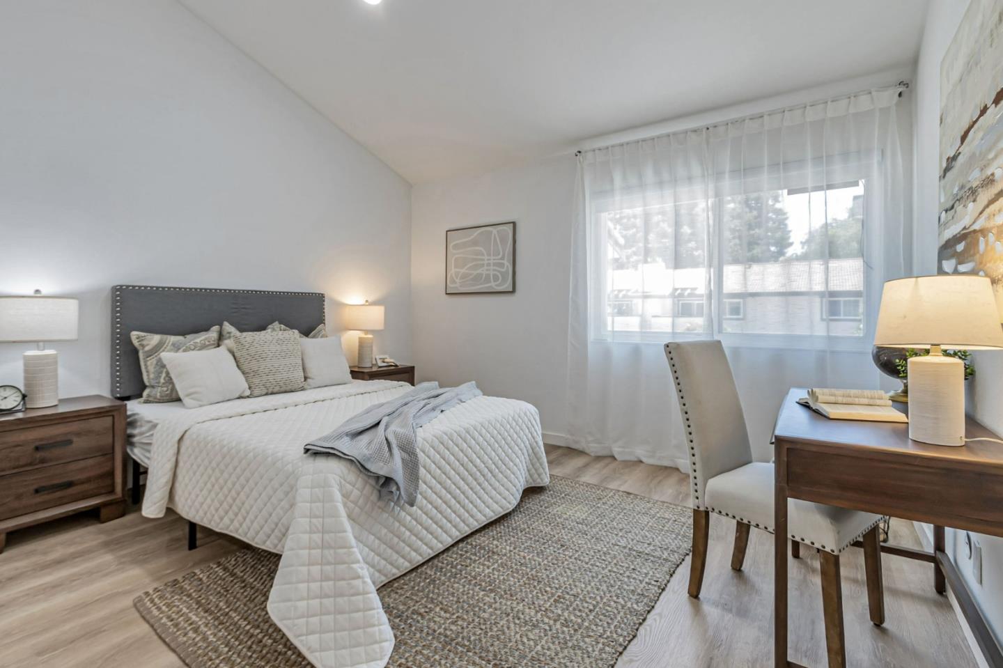 1400 Bowe Avenue 1105