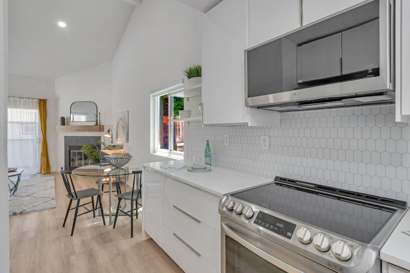 1400 Bowe Avenue 1105